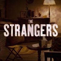 The Strangers: Chapter 1 (2024) Official Clip 'Knock, Knock' - Madelaine  Petsch 