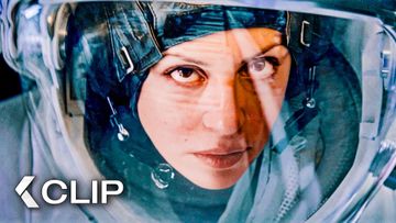 Image of Her Spacesuit Became a Death Trap - LIFE Clip | Jake Gyllenhaal