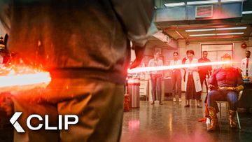 Bild zu Homelander Lasers a Hole Through Marty - THE BOYS Clip