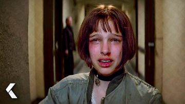 Image of "Open The Door" Scene - Léon: The Professional | Jean Reno, Natalie Portman