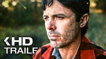 Bild zu Exklusiv: DREAMIN' WILD Trailer German Deutsch (2025) Casey Affleck, Zooey Deschanel