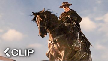 Image of Antonio Banderas Races A Train - THE LEGEND OF ZORRO Clip | Catherine Zeta-Jones