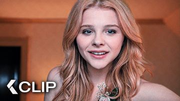Image of This Moment Is So Calm… And So Terrifying - CARRIE Clip | Chloë Grace Moretz