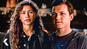 Image of MJ discovers that Peter Parker is Spider-Man - Spider-Man: Far From Home | Tom Holland