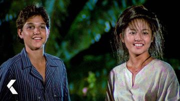 Image of Daniel Meets Kumiko Scene - The Karate Kid Part 2 (1986)
