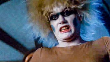 Image of Deckard vs Pris Fight Scene - BLADE RUNNER (1982) Movie Clip