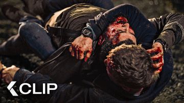 Bild zu Peter & Rose vs. Dale: Fight to the Death - THE NIGHT AGENT Clip