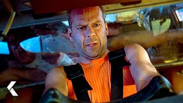 Image of Korben Helps Leeloo Escape Scene - The Fifth Element | Bruce Willis, Milla Jovovich