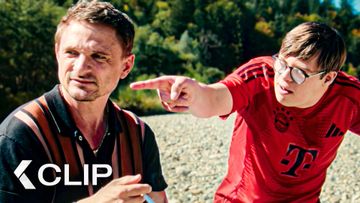 Bild zu Schickes Tattoo hast du da! - Clip