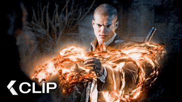 Image of Rand Tries to Break Moiraine's Shield - THE WHEEL OF TIME Clip | Josha Stradowski, Rosamund Pike