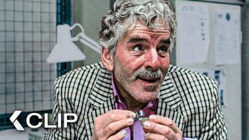 Image of "Look in the Dog" Even Bullet Tooth Tony Thinks This Is Too Far - SNATCH Clip | Vinnie Jones