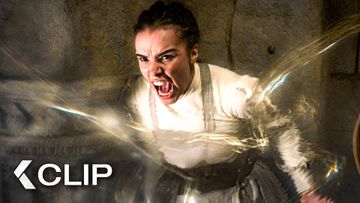 Image of Nynaeve Copied a Weave After Seeing It Once - THE WHEEL OF TIME Clip | Zoë Robins