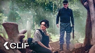 Image of Lee And Keiko In The Skullcrawler Boneyard - Clip
