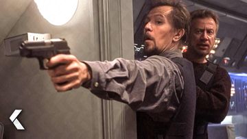 Image of Hijackers Seize Air Force One - Air Force One | Harrison Ford, Gary Oldman