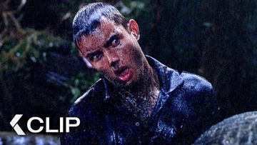 Image of Dozens of Snakes Strike from Every Direction - ANACONDAS: The Hunt for the Blood Orchid Clip