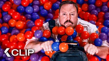 Image of Kevin James OOUTSMARTS Criminals - PAUL BLART: MALL COP