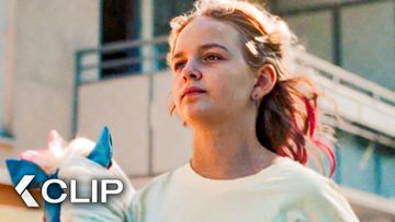 Bild zu Hobby Horsing Ausflug quer durch die Stadt! - Clip