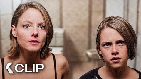 Image of Mother And Daughter FACE Burglars Together - PANIC ROOM Clip