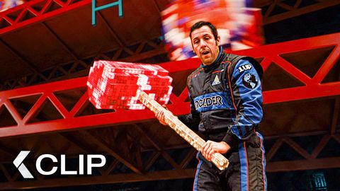 Image of Adam Sandler Has to Play Against Donkey Kong - Pixels | Kevin James