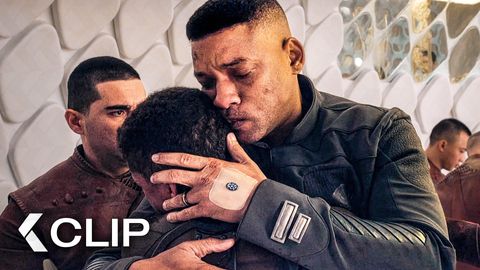 Image of El Padre y el Hijo Sobrevivieron! - DESPUÉS DE LA TIERRA Clip