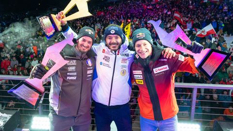 Bild zu Downhill Skiers: Ain't no mountain steep enough