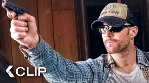 Image of Smart Disguised Robbery - PARKER Clip