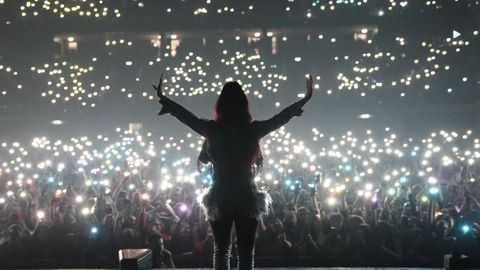 Bild zu Lali: La que le gana al tiempo