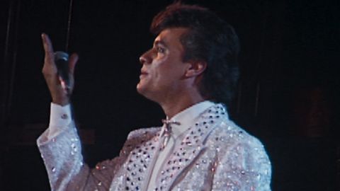 Bild zu Juan Gabriel: I Must, I Can, I Will