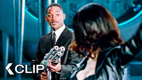 Bild zu Will Smith livre un combat épique contre Serleena - MEN IN BLACK 2 Clip