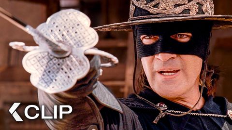 Bild zu Antonio Banderas convierte un Granero en Arena de Lucha con Espadas - LA LEYENDA DEL ZORRO Clip