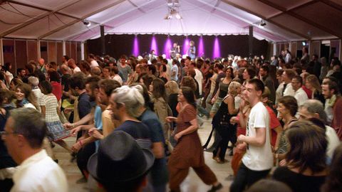 Bild zu Le Grand Bal: Das große Tanzfest