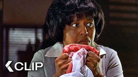 Image of A Storm of Terror Begins - I STILL KNOW WHAT YOU DID LAST SUMMER Clip (1998) Jennifer Love Hewitt