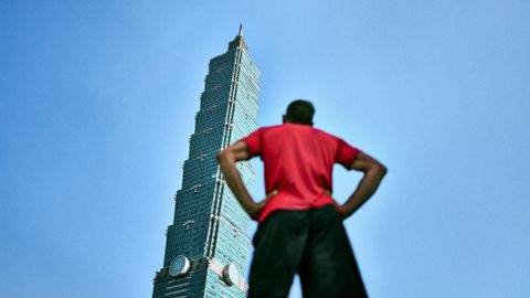 Bild zu Skyscraper Live