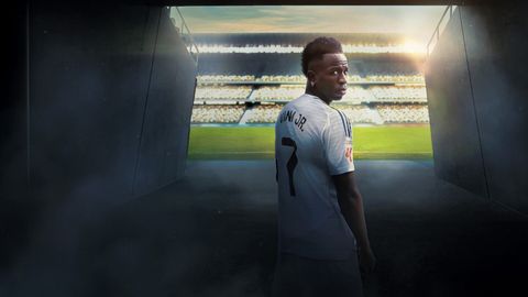 Bild zu Baila, Vini: Fußballlegende Vinícius Júnior