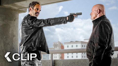 Image of Mike EASILY Takes Gun From Tryhard Secruity - BETTER CALL SAUL Clip | Bob Odenkirk
