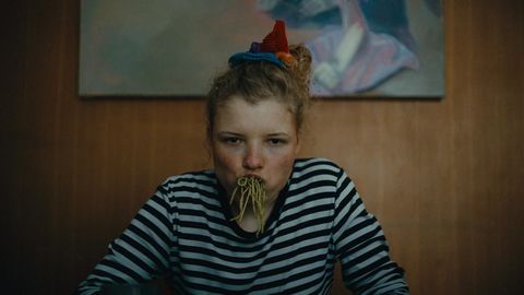 Bild zu How to Be Normal and the Oddness of the Other World