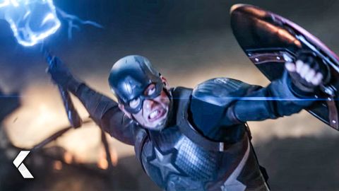 Image of Captain America Wields Mjolnir VS. Thanos - AVENGERS 4: ENDGAME Clip