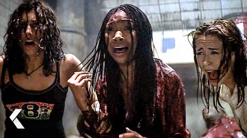 Image of I KNOW WHAT YOU DID LAST SUMMER Movies - Best Scenes | Jennifer Love Hewitt, Freddie Prinze Jr.