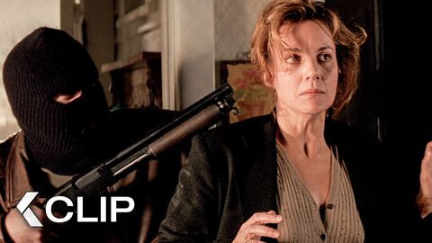 Image of Brad Pitt's Secret Puts Innocent Family In Danger - THE DEVIL'S OWN Clip