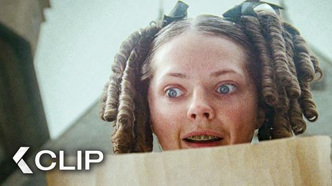 Bild zu Eine Einladung zum großen Ball für die hässliche Schwester! - Clip