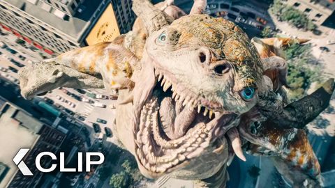 Image of Superman VS. Kaiju Fight Scene - SUPERMAN