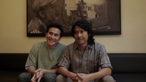 Bild zu Lost in the Spotlight